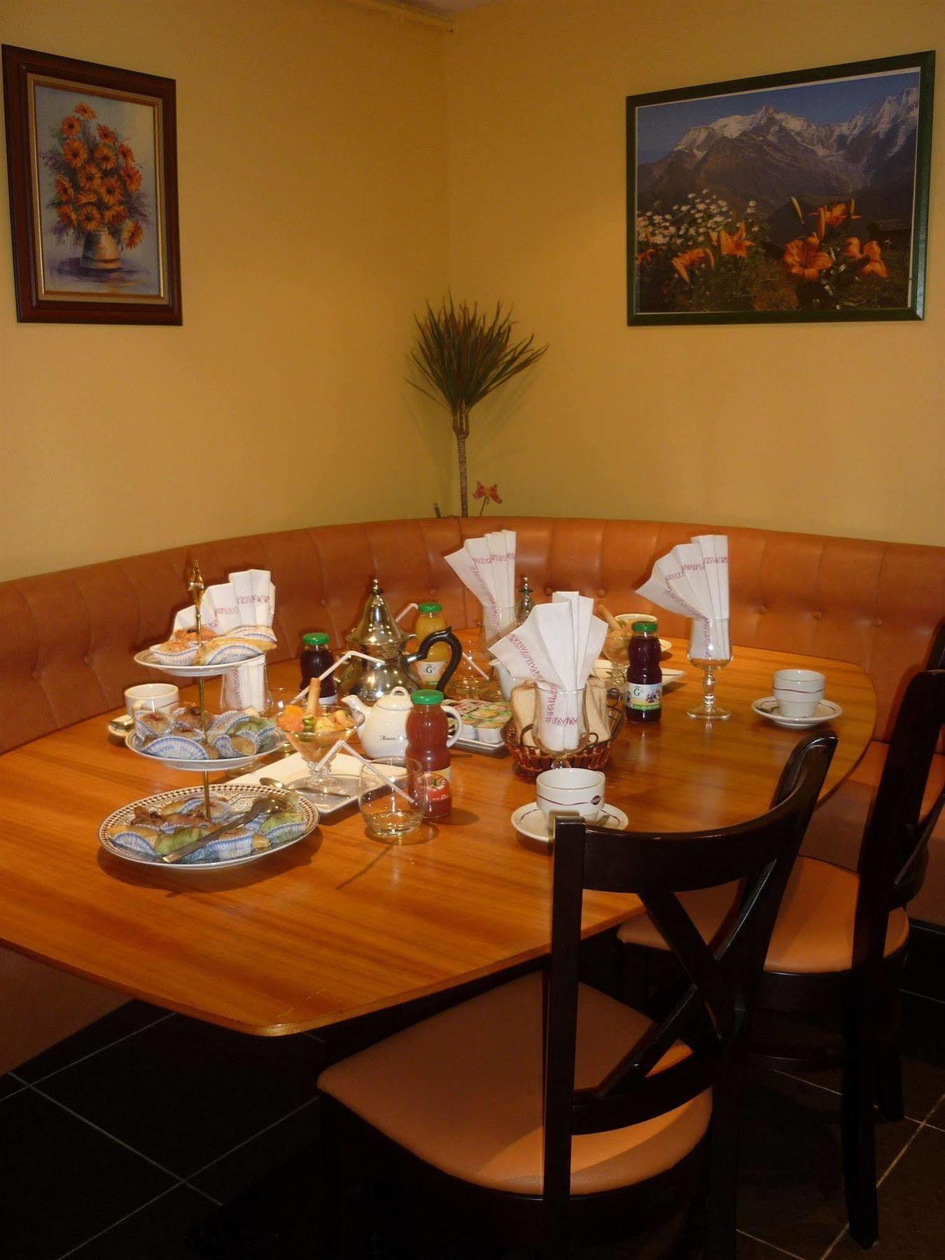 Le Myosotis Hotel ปารีส ภายนอก รูปภาพ
